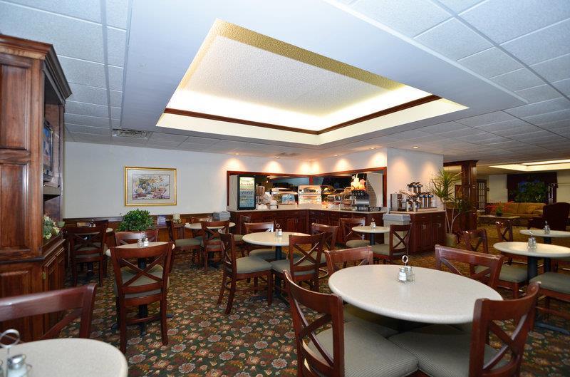 Baymont By Wyndham Madisonville Restaurant foto